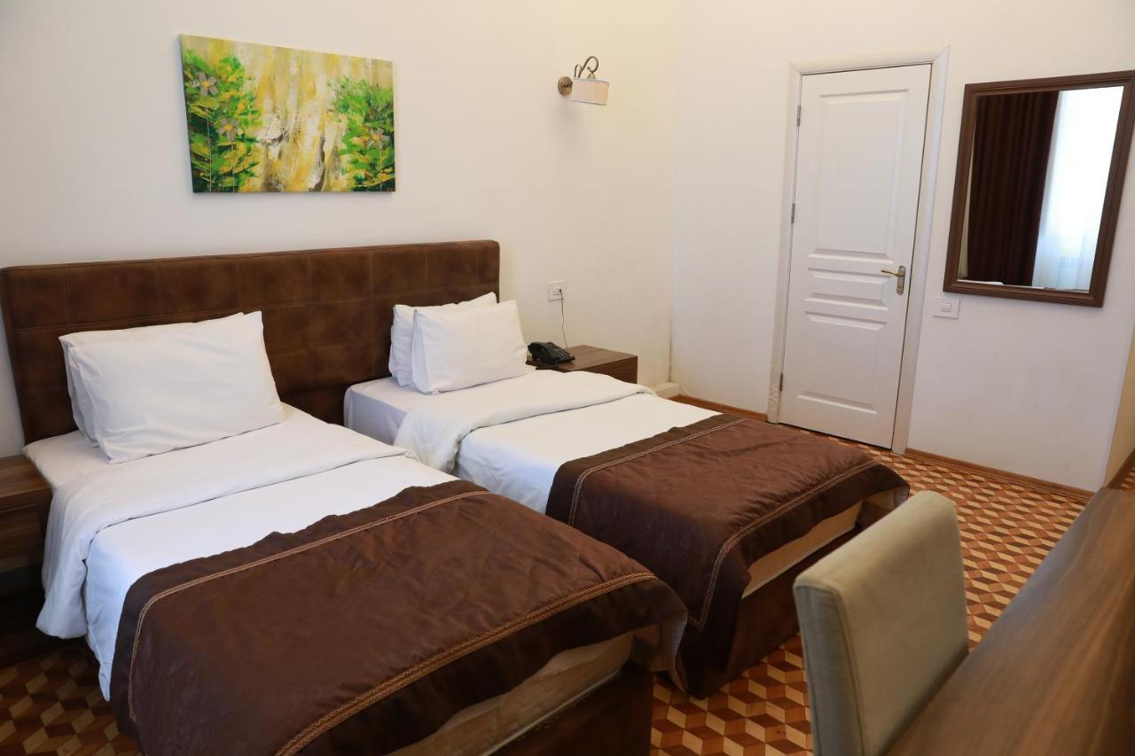 Malakan Hotel Baku Luaran gambar