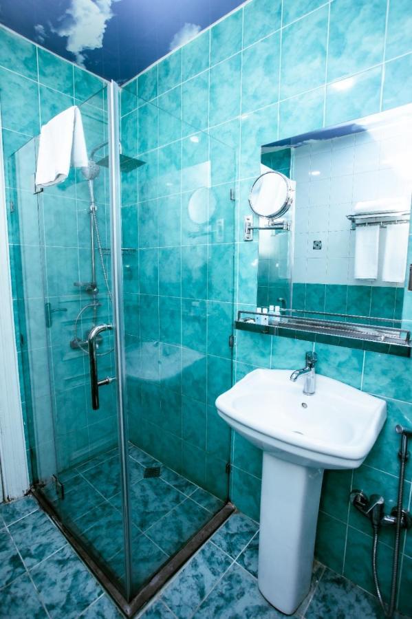 Malakan Hotel Baku Luaran gambar
