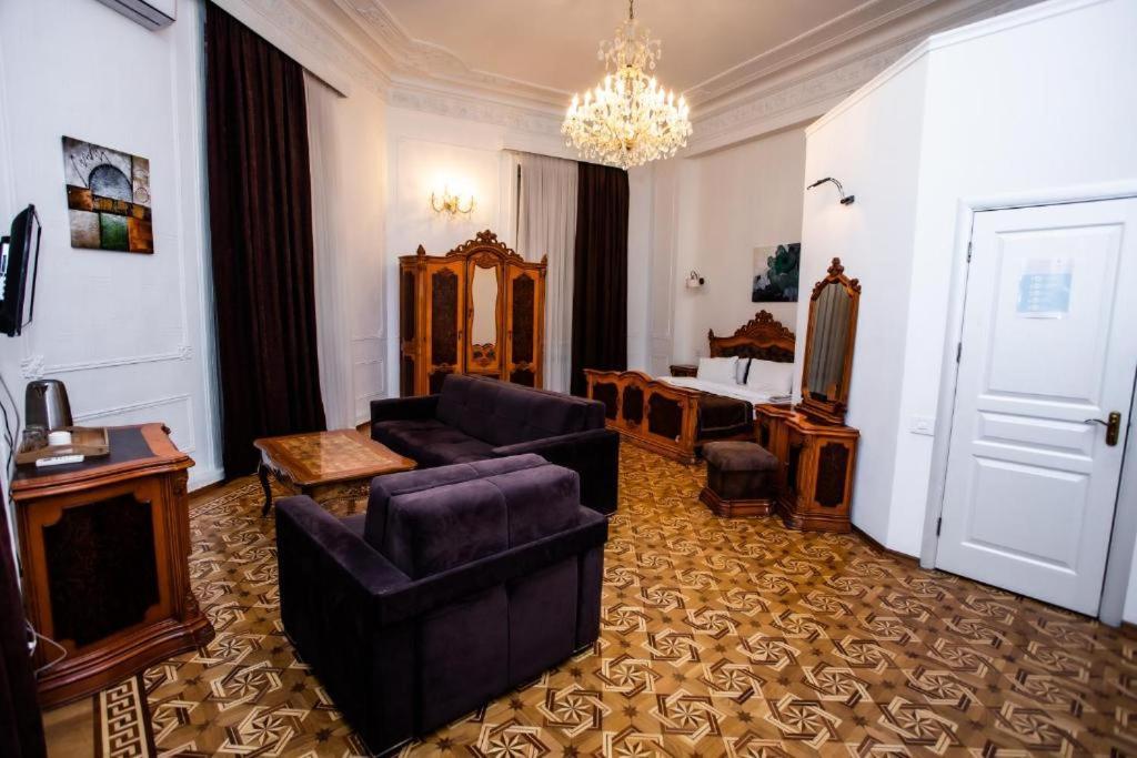 Malakan Hotel Baku Luaran gambar